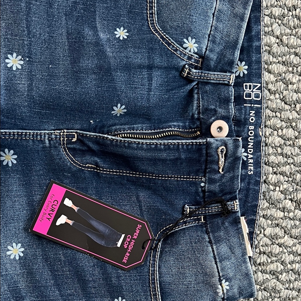 No Boundaries Blue Daisy Women's Skinny Jeans sz 9
